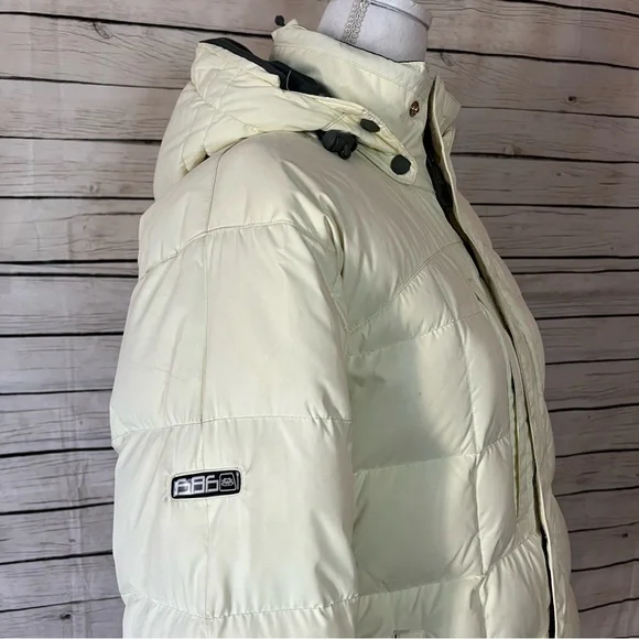 686 Archetype Ski/ Snowboard Puffy Jacket Size Small - Picture 6 of 16